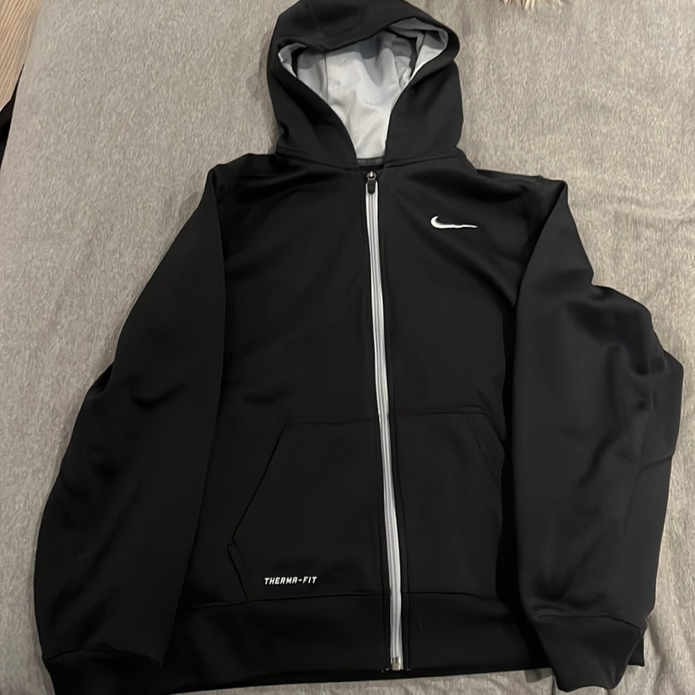 Kids Nike zip up